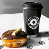 Gobelet en papier à double paroi de 450 ml imprimé personnalisé avec couvercle noir et logo 'Black box donuts'